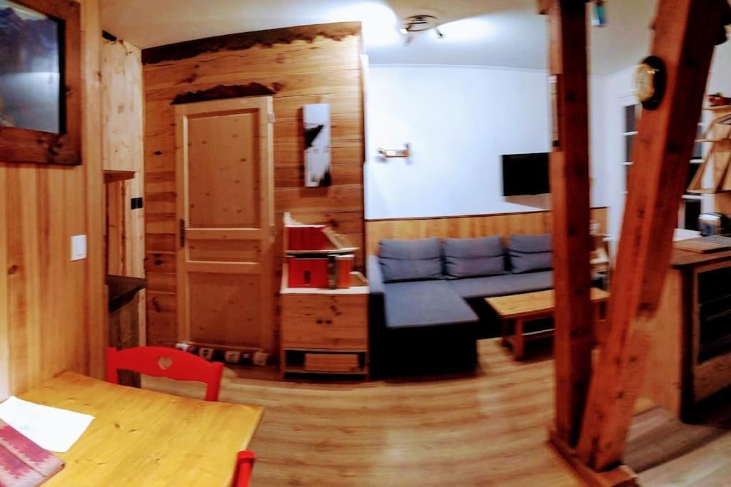Mon Petit Appartement Montagnard Du Plateau Saint-Hilaire  Eksteriør bilde